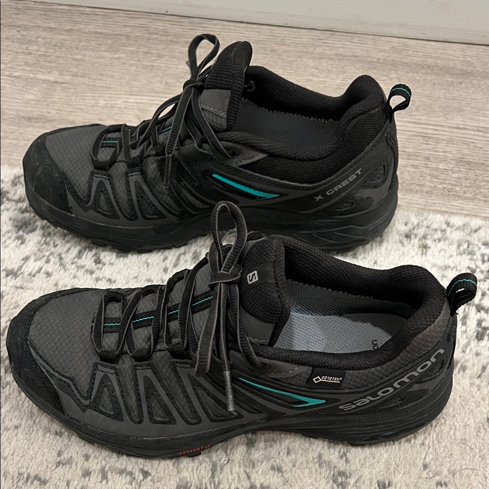 Women’s Salomon X Crest Goretex Hiking Shoes